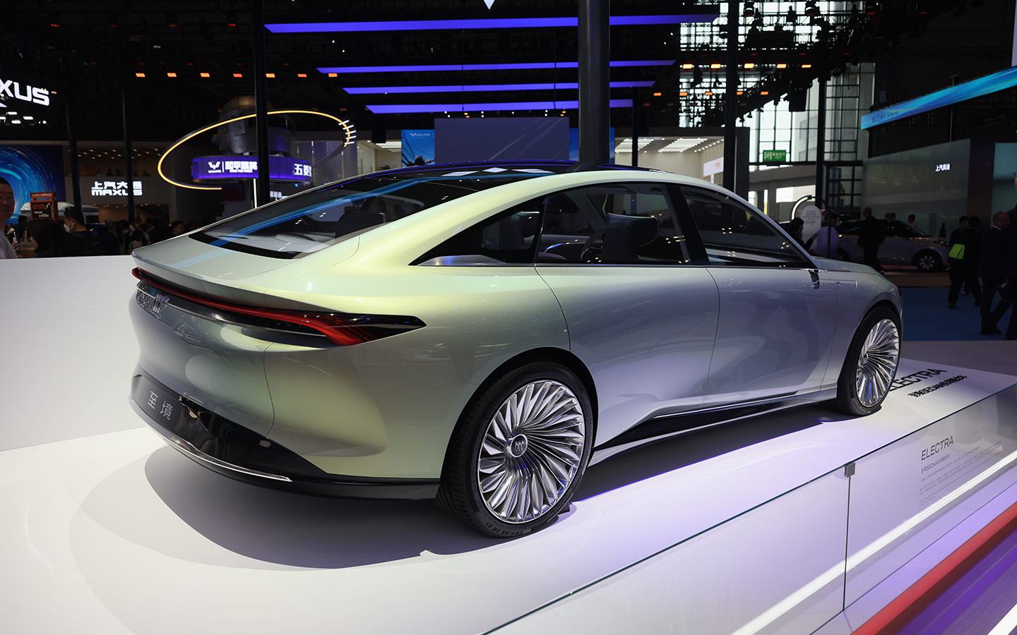 Седан Buick Electra GS