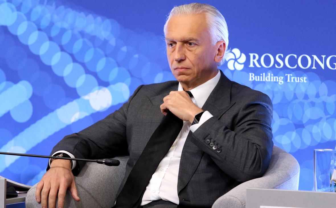 Александр Дюков
