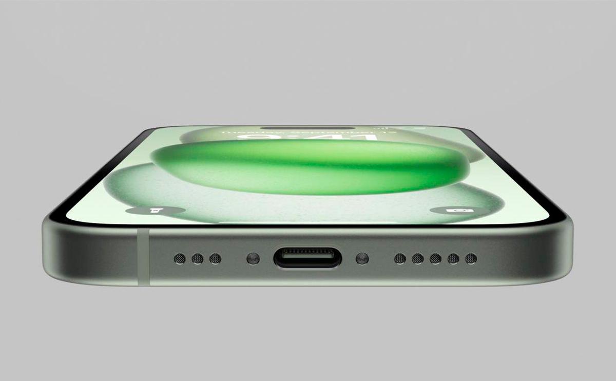 Apple iPhone 15