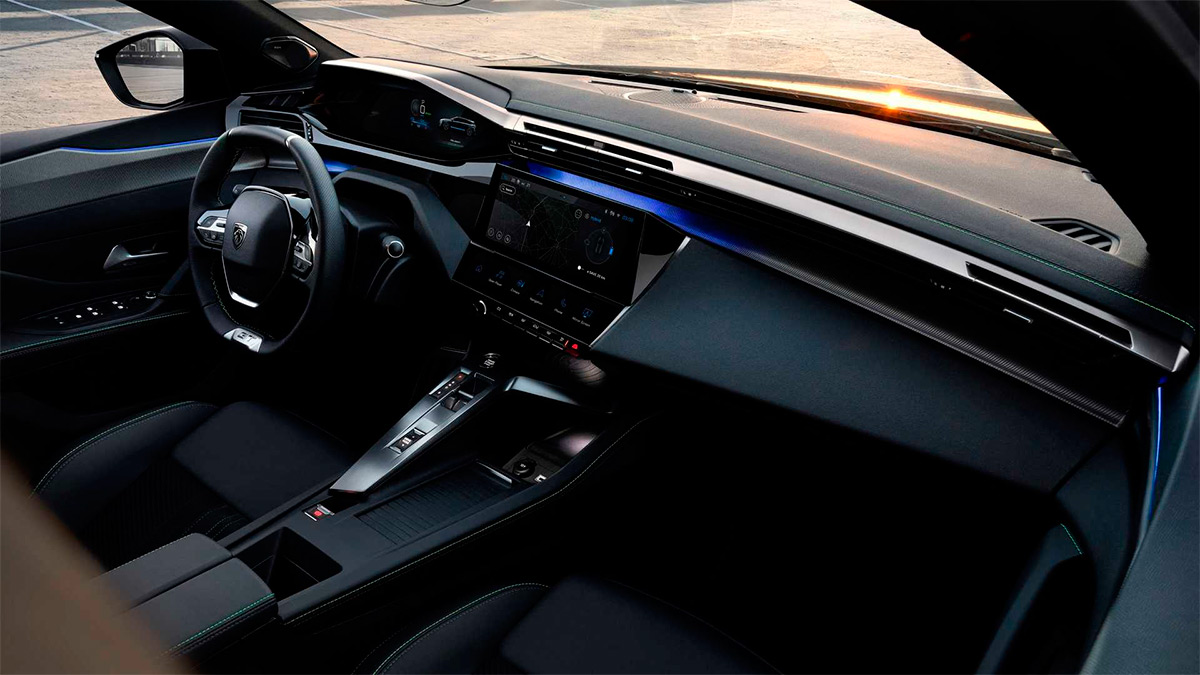 Салон Peugeot 308 SW